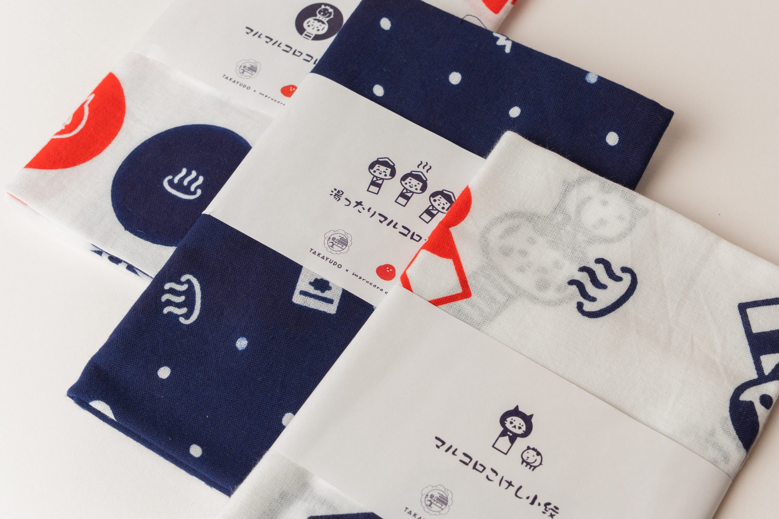 マルコロ温泉手拭い/マルマルコロコロ絵巻